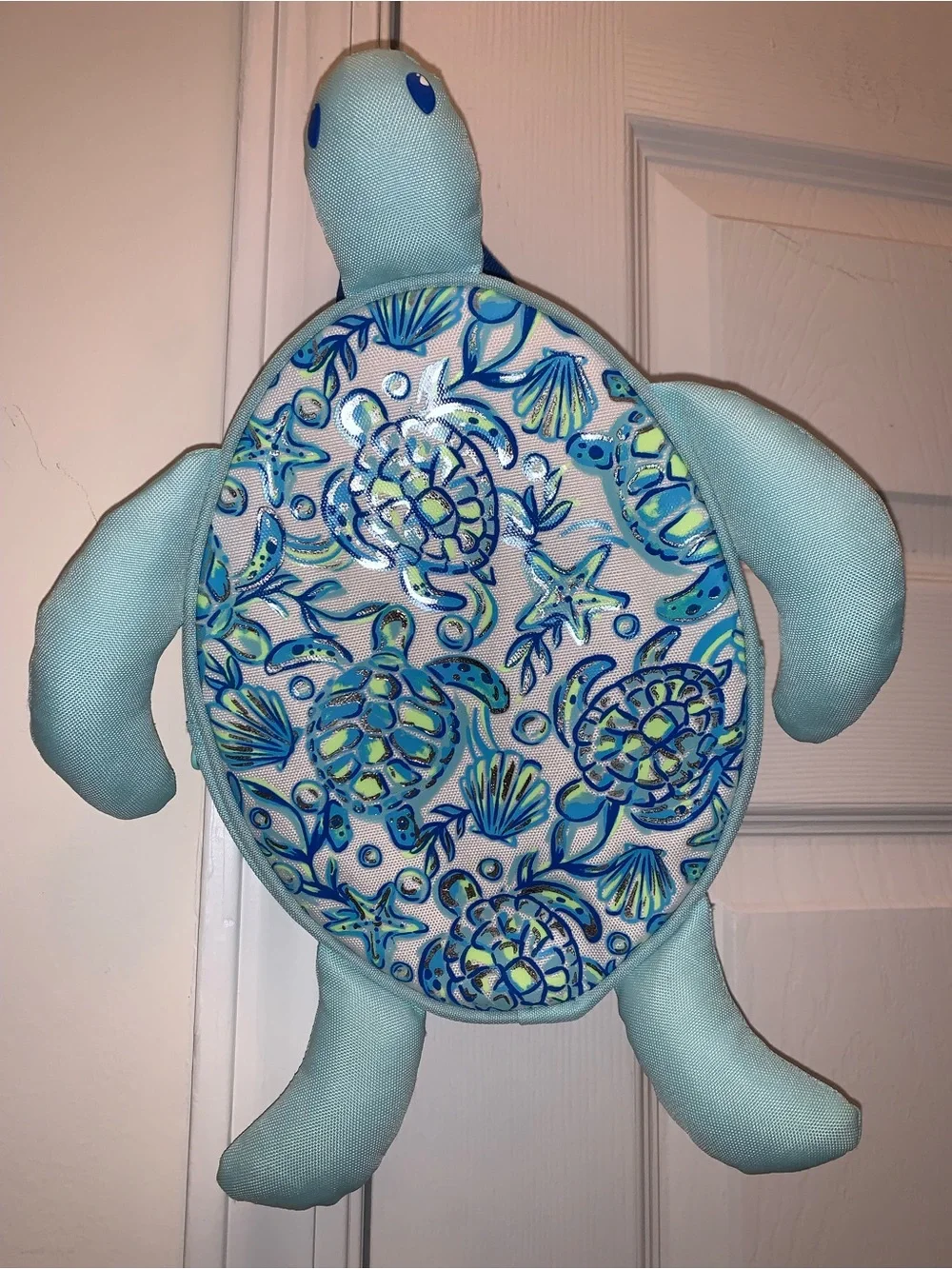 Sea turtle-shaped mini backpack bag featuring a shiny starfish shells & turtles